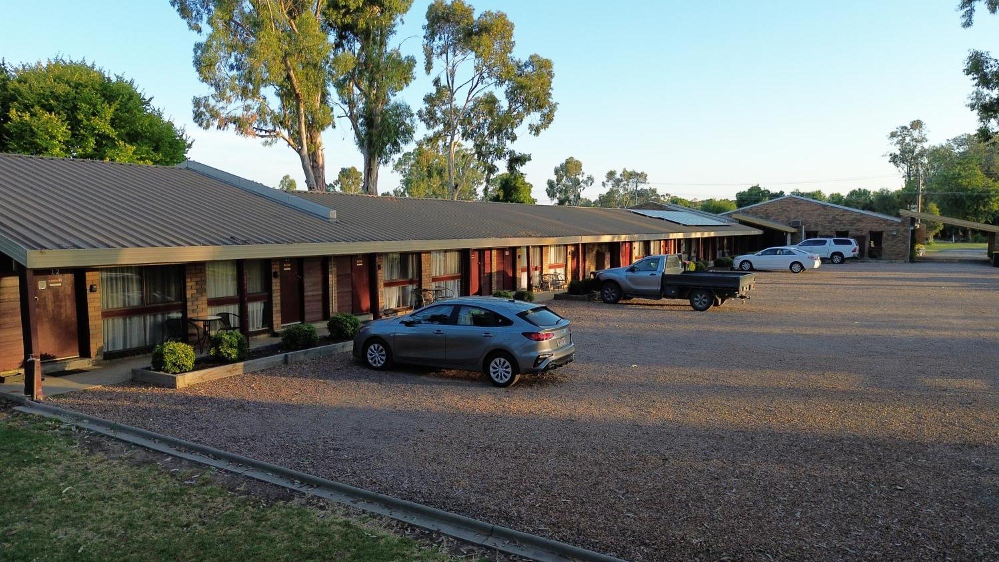 Tatura Country Motel 外观 照片